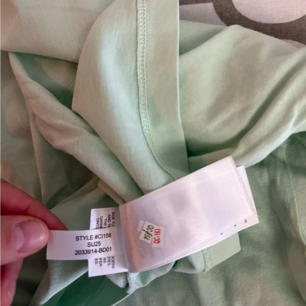 J.Crew Broken-in T-shirt Size M NWOT